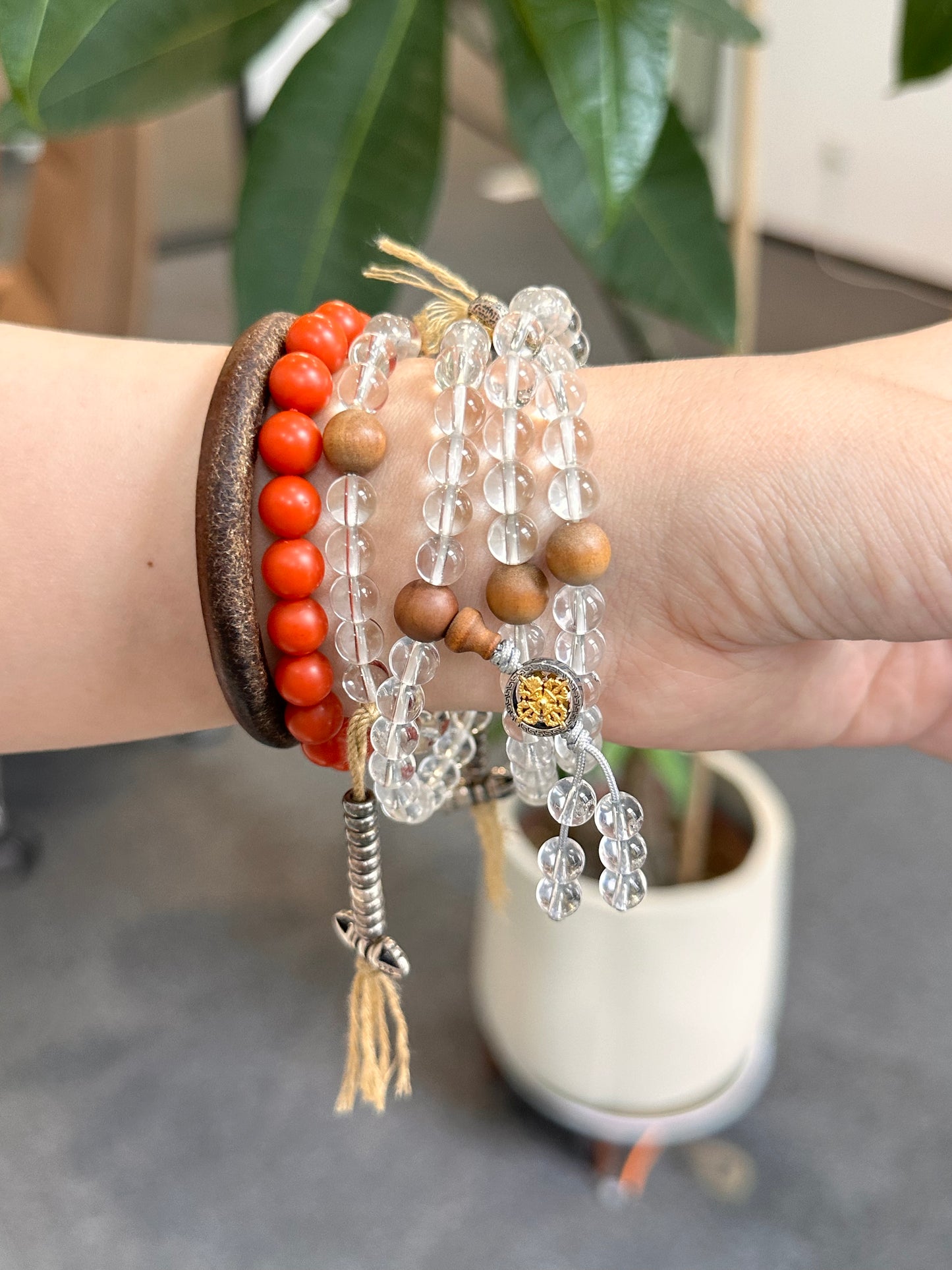 Lianyungang AAA Clear White Quartz Bracelet – Hand-Faceted 8 mm Beads | Stretchy, Waterproof &amp; Energy-Infused